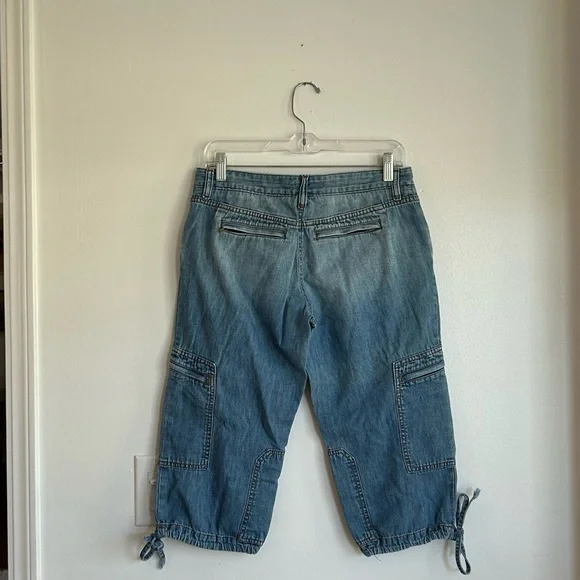 SALE Early 2000s Cargo Jean Capris Granola Girl Size 4 Casual Y2K Vintage Denim - Picture 3 of 5